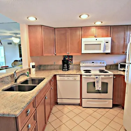 Villa Island South 05